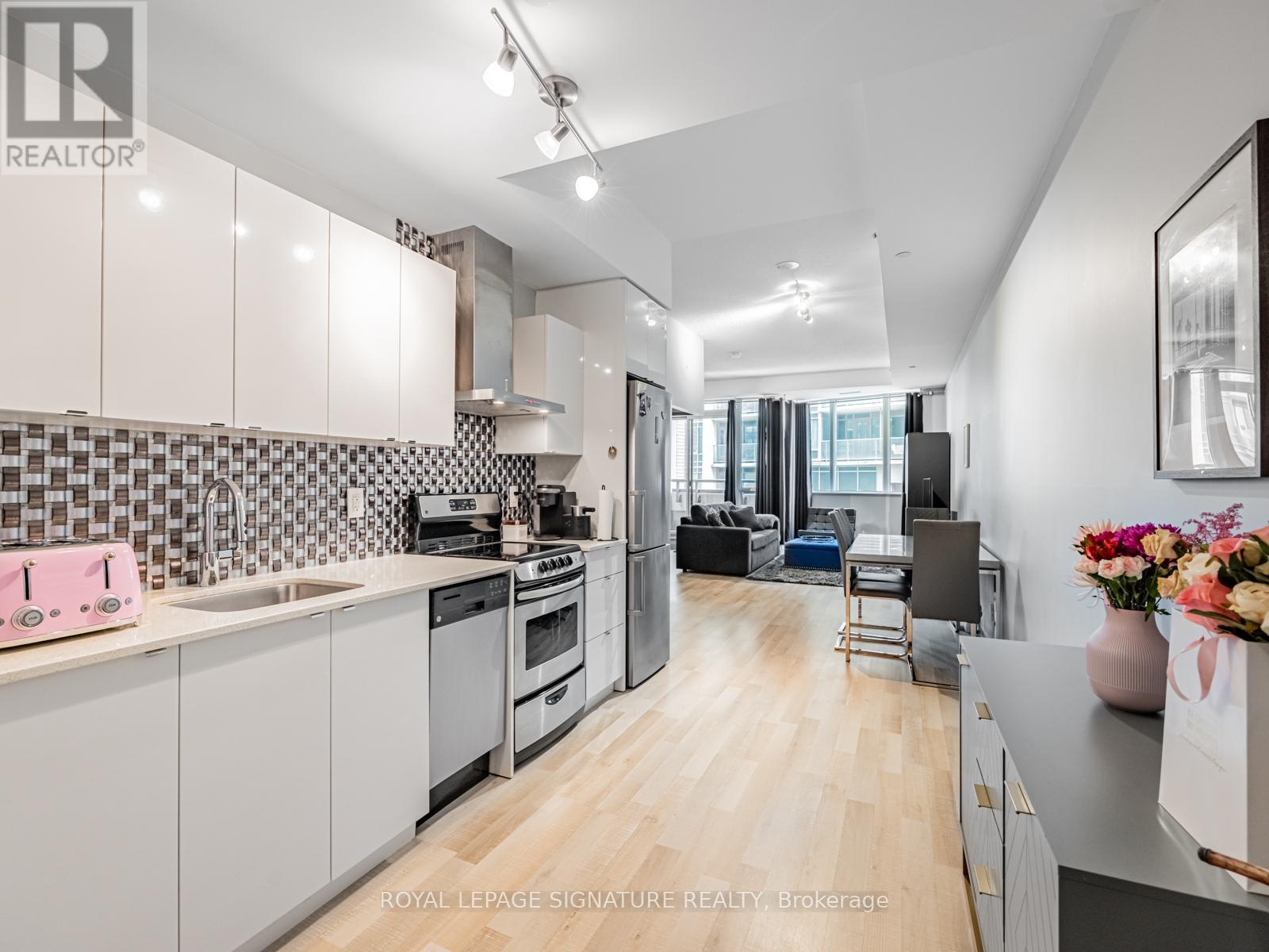 202 - 51 EAST LIBERTY STREET, Toronto, Ontario