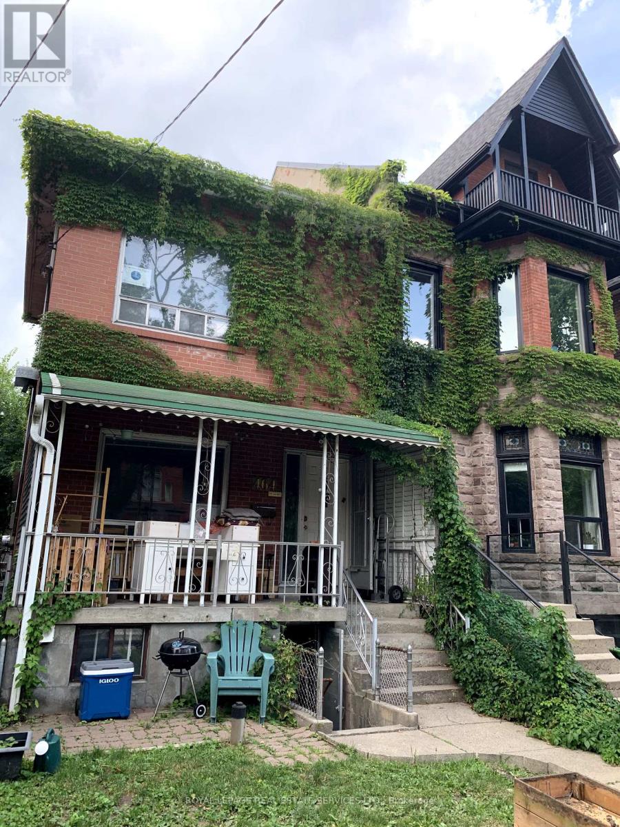 464 Euclid Avenue, Toronto, Ontario  M6G 2S9 - Photo 2 - C12446775