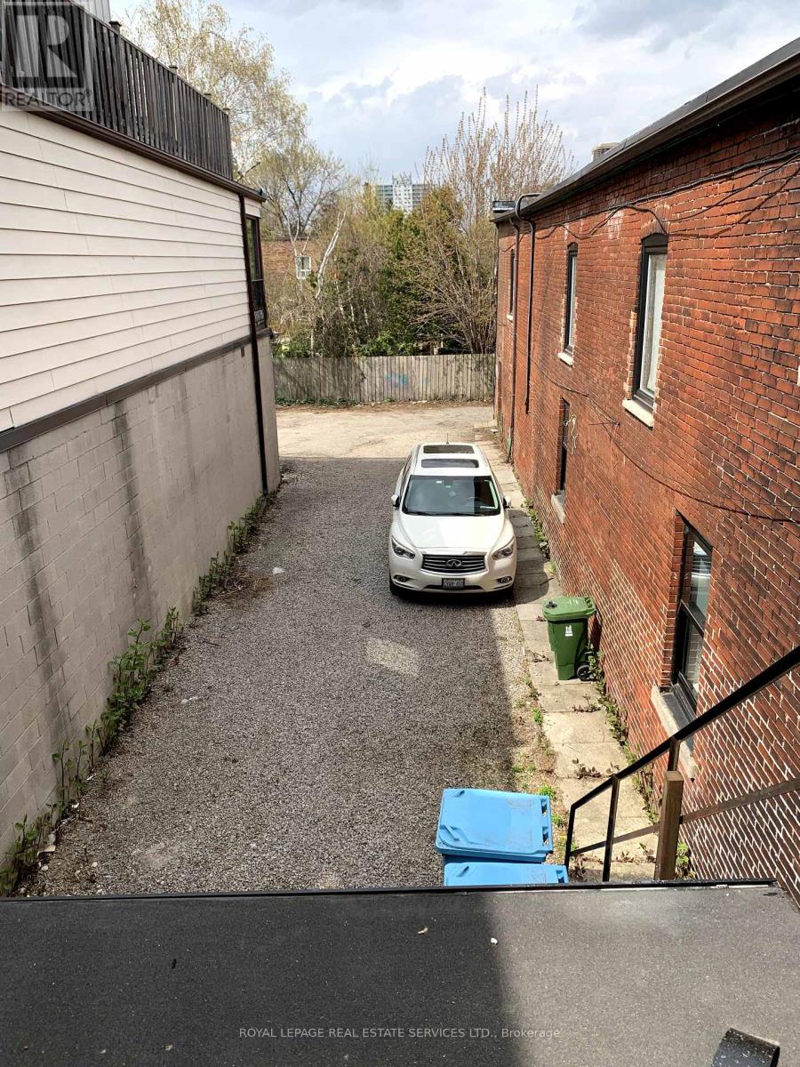 966 College Street, Toronto (Dufferin Grove), Ontario  M6H 1A5 - Photo 29 - C12446777