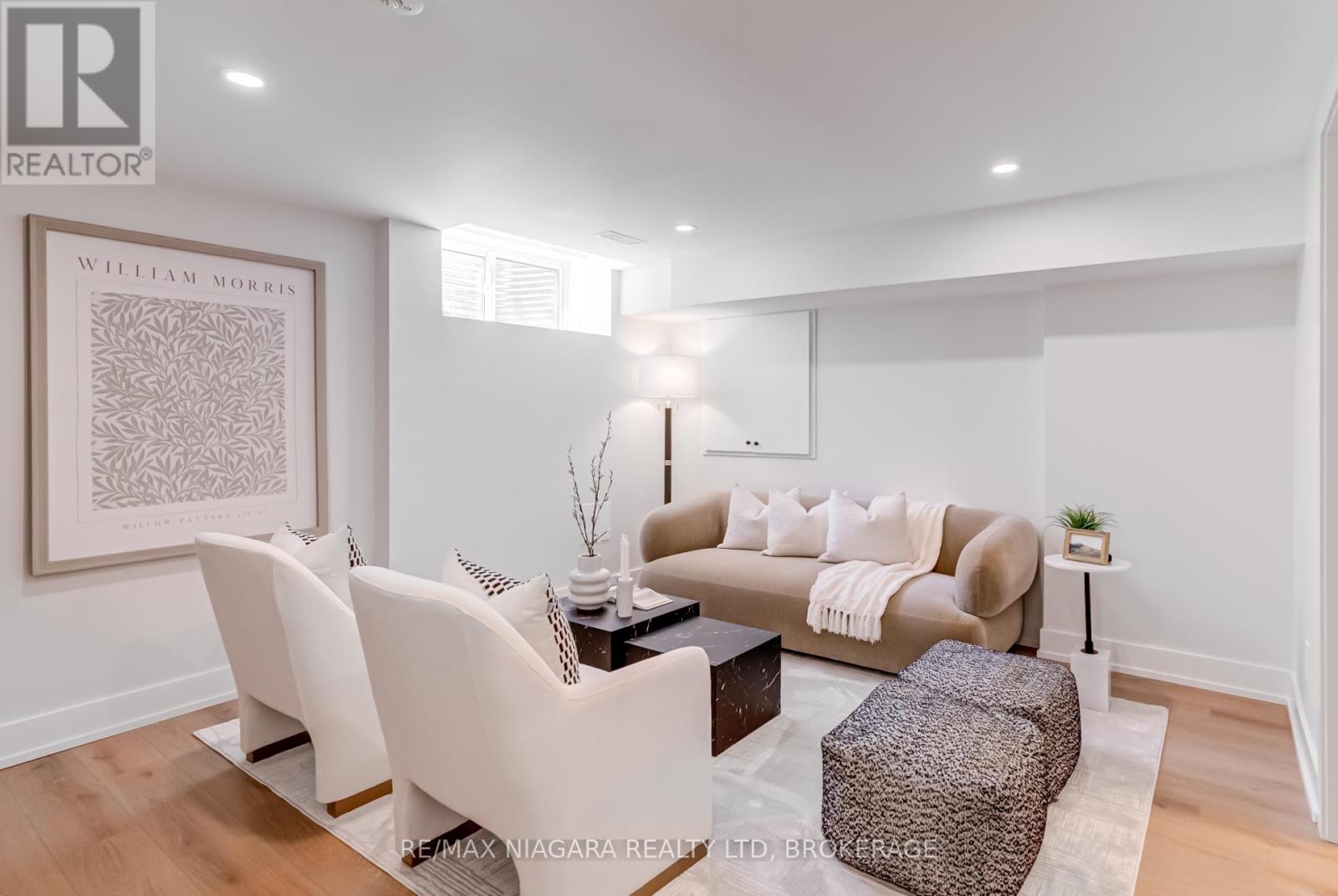 95 Kimberley Avenue, Toronto, Ontario  M4E 2Z4 - Photo 29 - E12446862