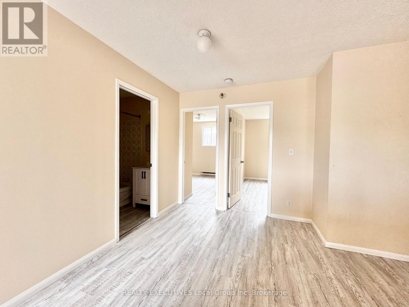 250 Champlain Street, Mattawa, Ontario  P0H 1V0 - Photo 18 - X12446840