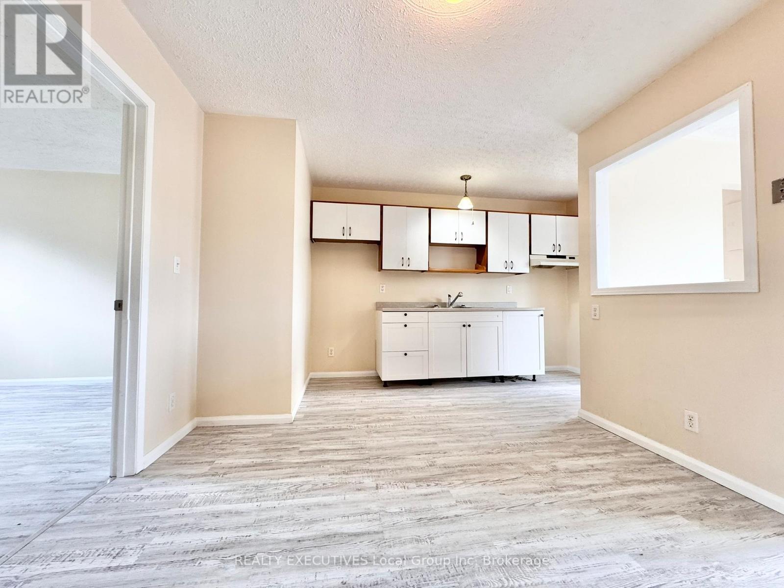 250 Champlain Street, Mattawa, Ontario  P0H 1V0 - Photo 22 - X12446840