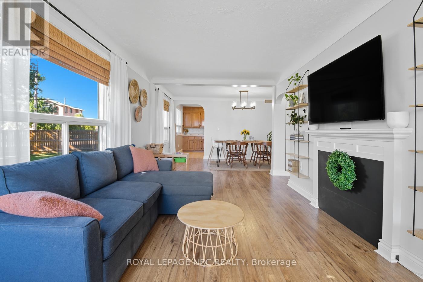 2459 Thompson Road, Niagara Falls, Ontario  L2E 6S4 - Photo 11 - X12446795