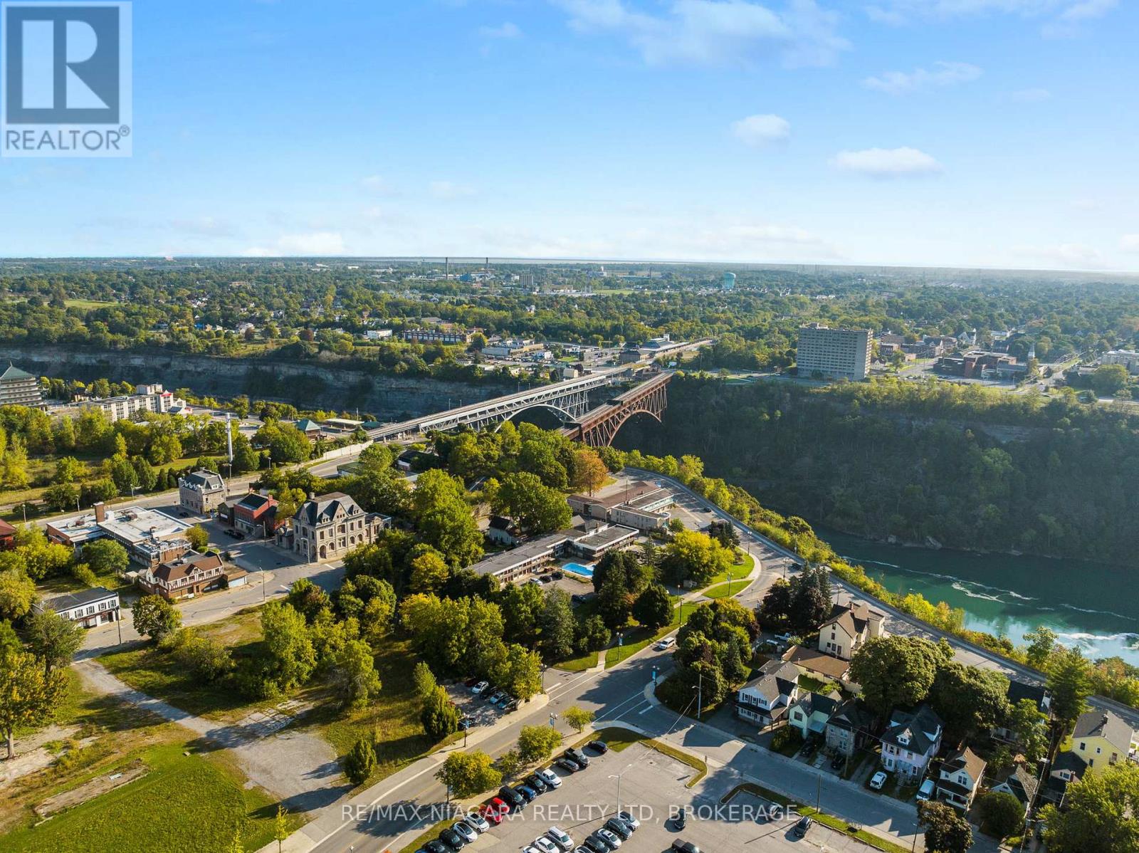 4625 Cataract Avenue, Niagara Falls, Ontario  L2E 3M3 - Photo 27 - X12446945