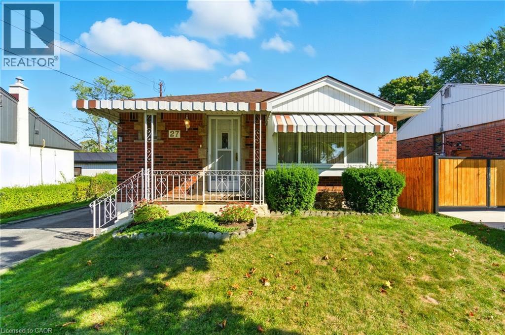 27 Warren Avenue, Hamilton, Ontario  L9C 3C7 - Photo 1 - 40776711