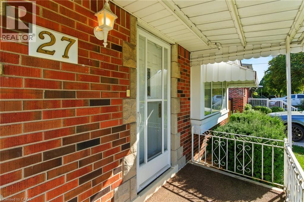27 Warren Avenue, Hamilton, Ontario  L9C 3C7 - Photo 9 - 40776711