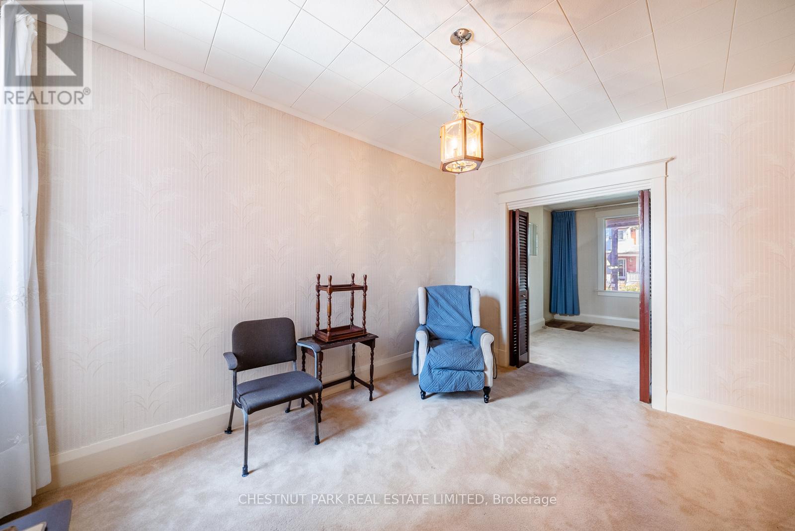 200 Gillard Avenue, Toronto (Greenwood-Coxwell), Ontario  M4J 4N8 - Photo 12 - E12446729