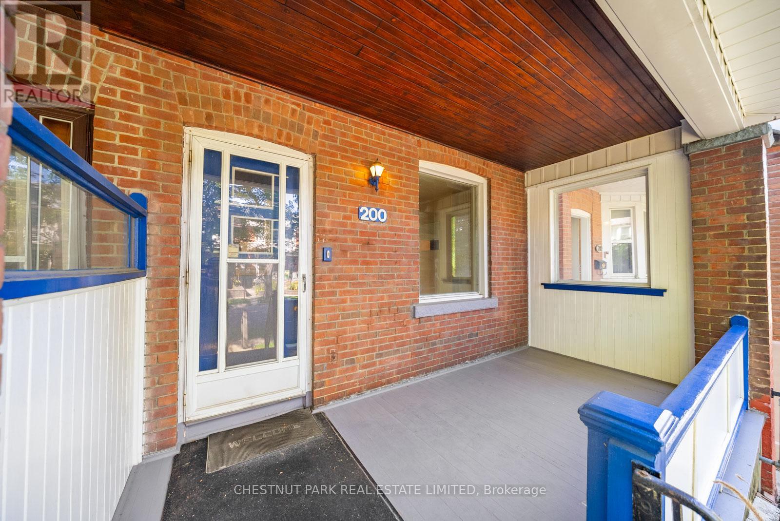 200 Gillard Avenue, Toronto (Greenwood-Coxwell), Ontario  M4J 4N8 - Photo 3 - E12446729