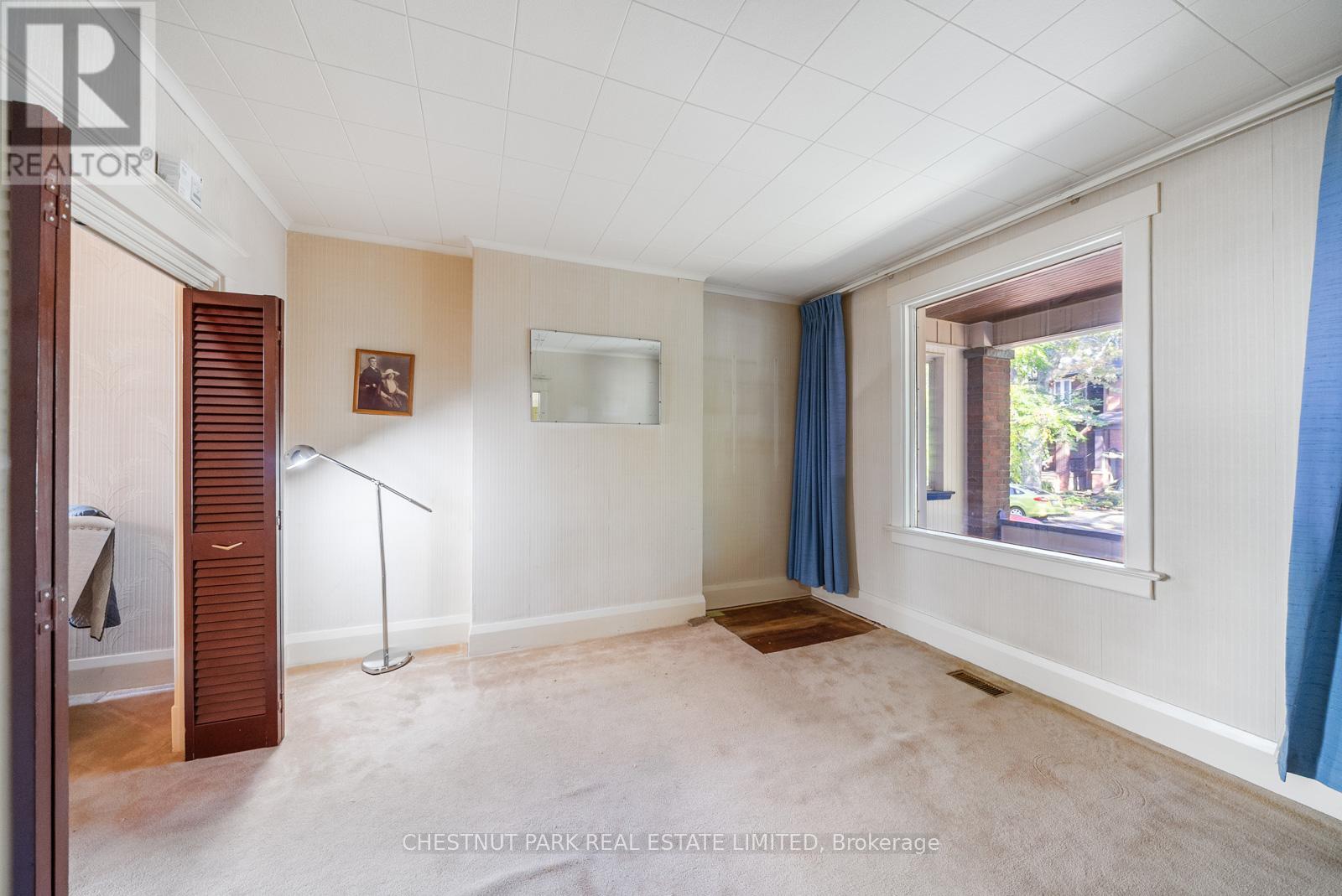 200 Gillard Avenue, Toronto (Greenwood-Coxwell), Ontario  M4J 4N8 - Photo 6 - E12446729