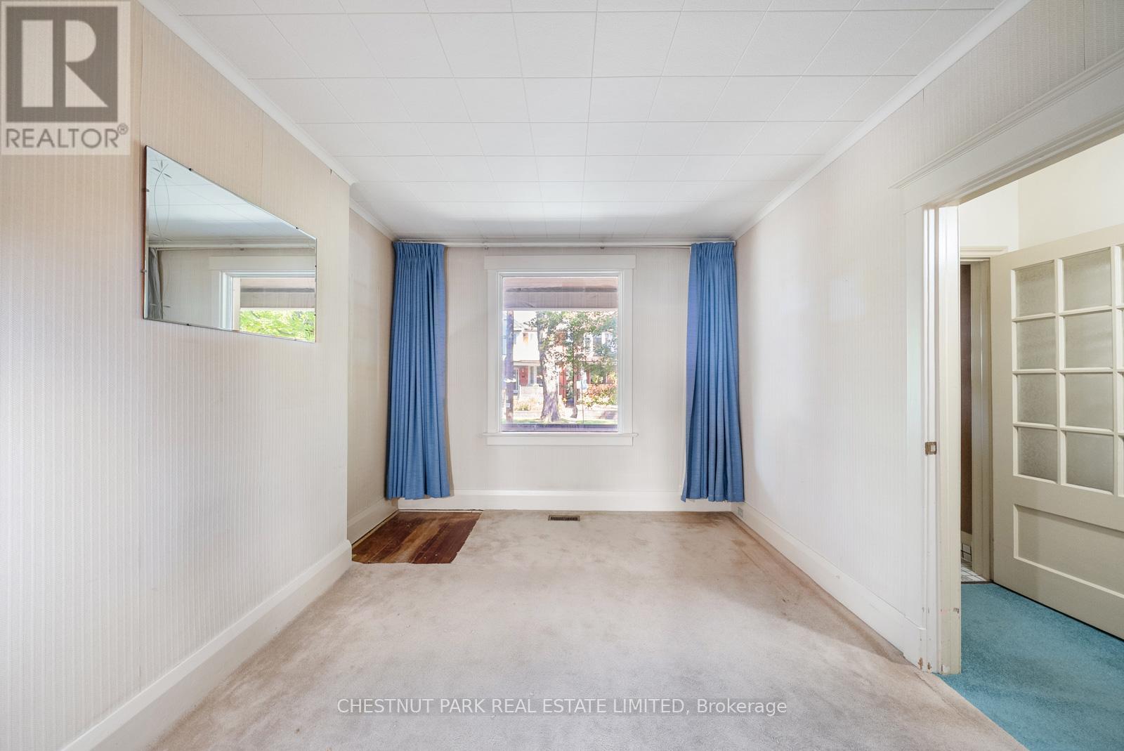 200 Gillard Avenue, Toronto (Greenwood-Coxwell), Ontario  M4J 4N8 - Photo 7 - E12446729