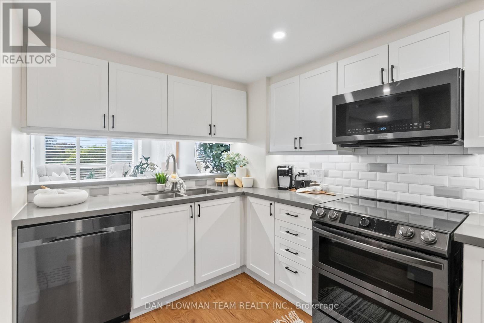 609 - 712 Rossland Road E, Whitby (Pringle Creek), Ontario  L1N 9E8 - Photo 14 - E12446740