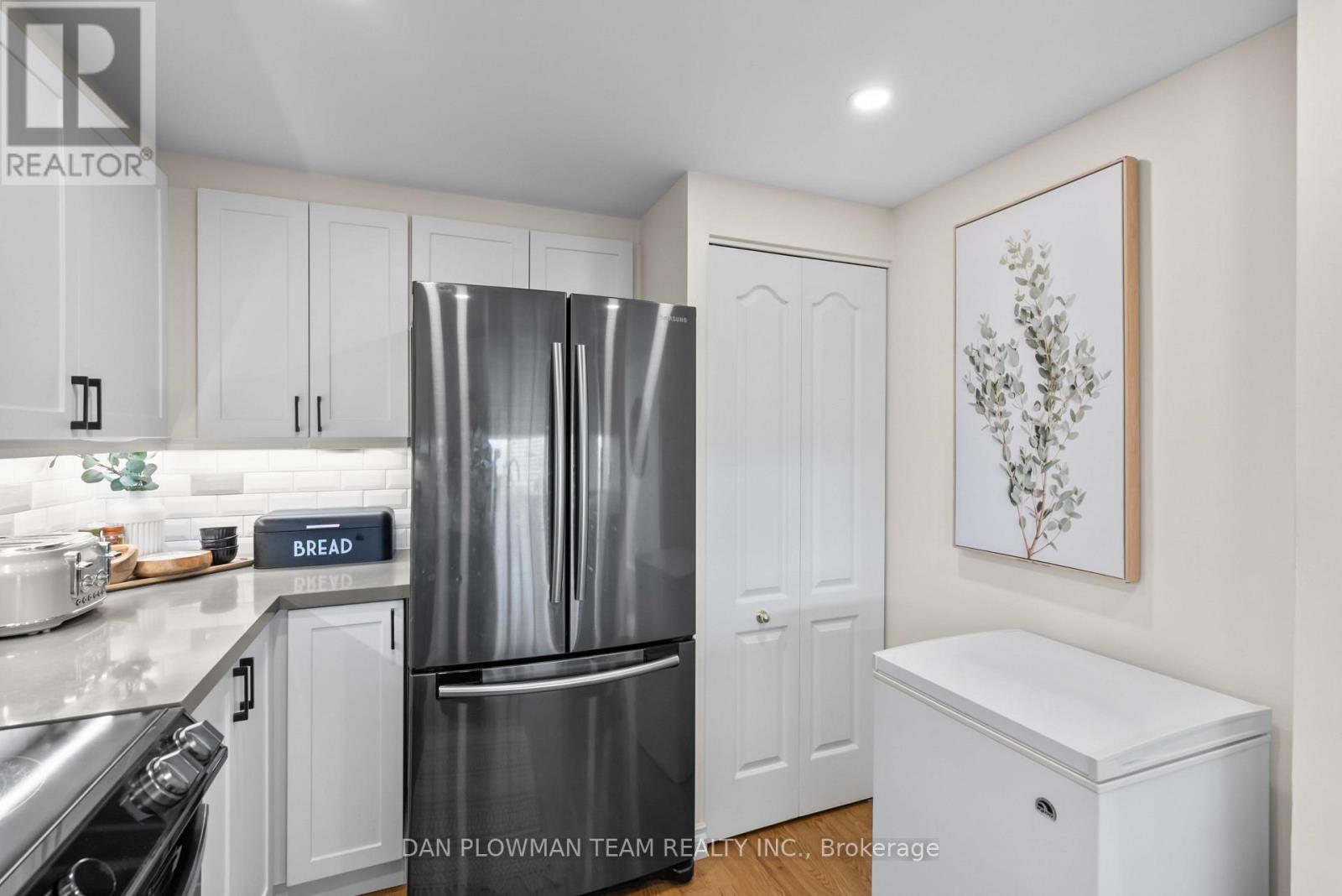 609 - 712 Rossland Road E, Whitby (Pringle Creek), Ontario  L1N 9E8 - Photo 17 - E12446740