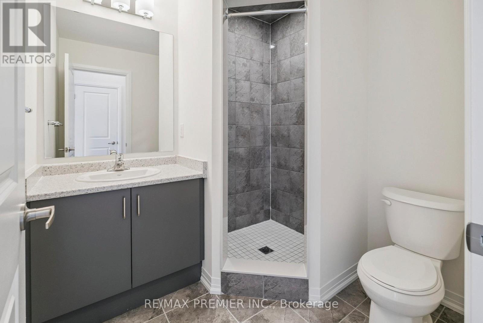 38 Cherry Hill Lane, Barrie, Ontario  L4N 6K7 - Photo 22 - S12392639