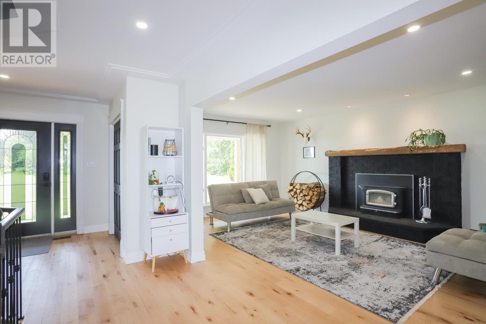 176 Mccluskie Rd, Desbarats, Ontario  P0R 1E0 - Photo 8 - SM252835