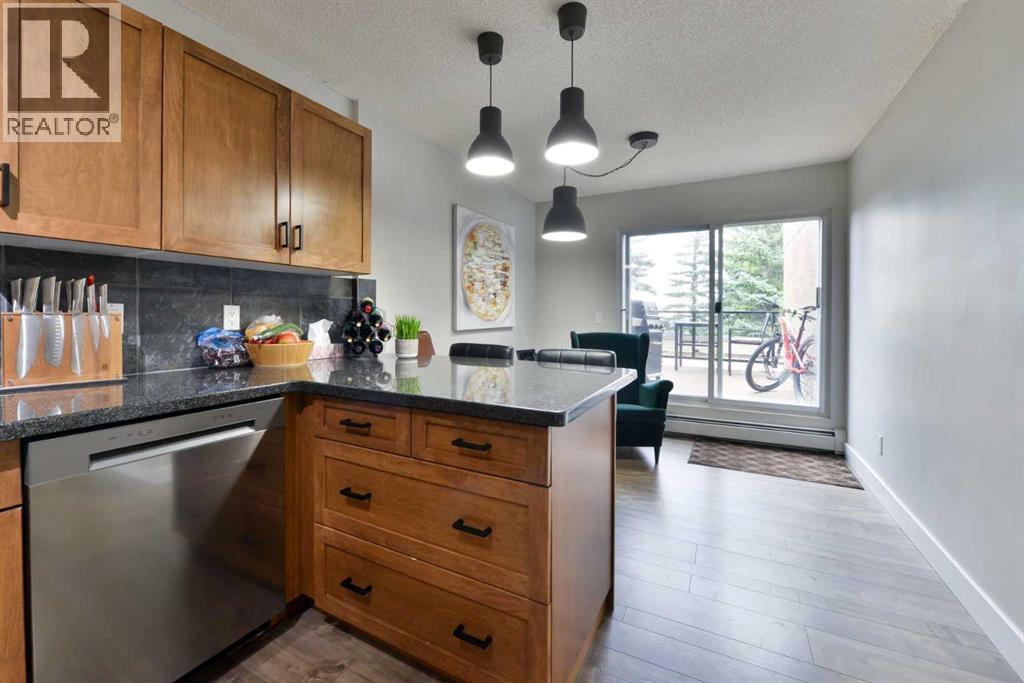 8, 301 Village Mews Sw, Calgary, Alberta  T3H 2L3 - Photo 8 - A2248553