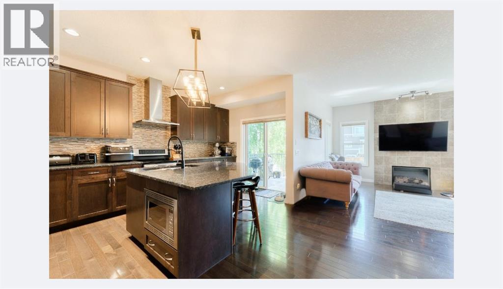 40 Sunrise Terrace, Cochrane, Alberta  T4C 0V3 - Photo 8 - A2248798