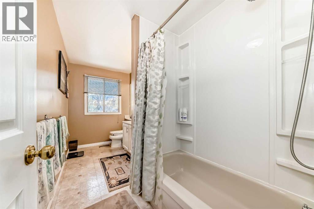 983 Woodbine Boulevard Sw, Calgary, Alberta  T2W 4A7 - Photo 35 - A2255928