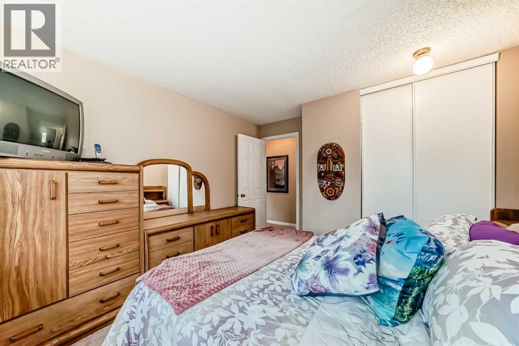 983 Woodbine Boulevard Sw, Calgary, Alberta  T2W 4A7 - Photo 31 - A2255928