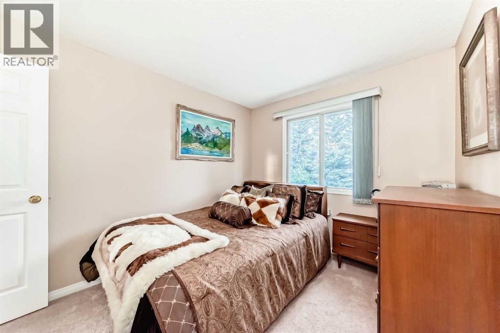 983 Woodbine Boulevard Sw, Calgary, Alberta  T2W 4A7 - Photo 33 - A2255928