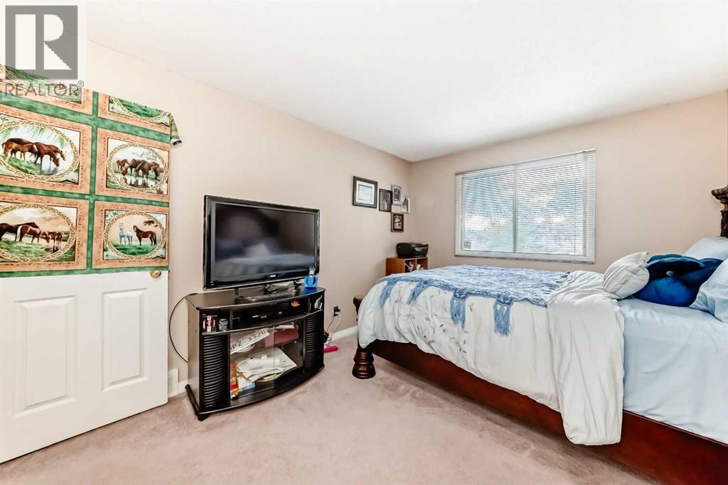 983 Woodbine Boulevard Sw, Calgary, Alberta  T2W 4A7 - Photo 28 - A2255928