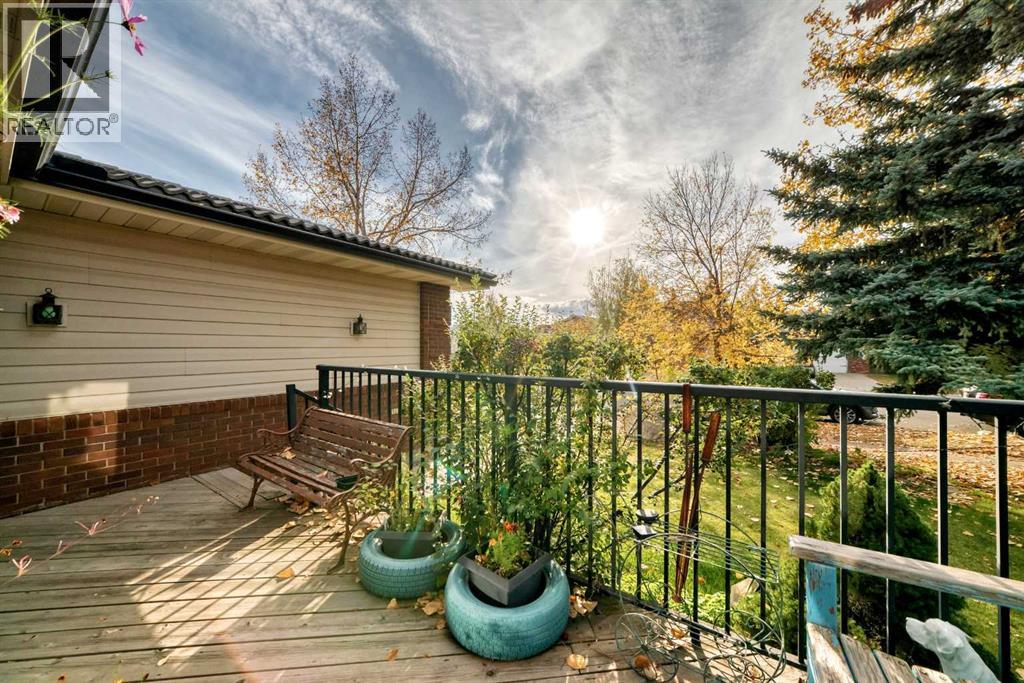 983 Woodbine Boulevard Sw, Calgary, Alberta  T2W 4A7 - Photo 44 - A2255928