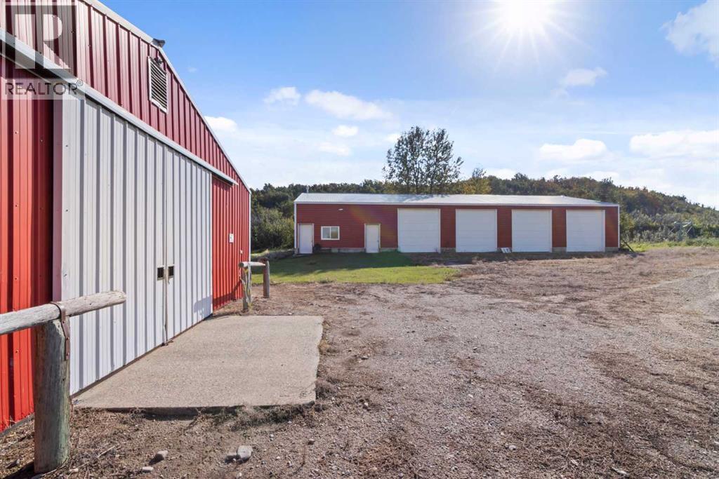 115041 Sharples Bottom Rd, Claresholm, Alberta  T0L 0T0 - Photo 7 - A2258263