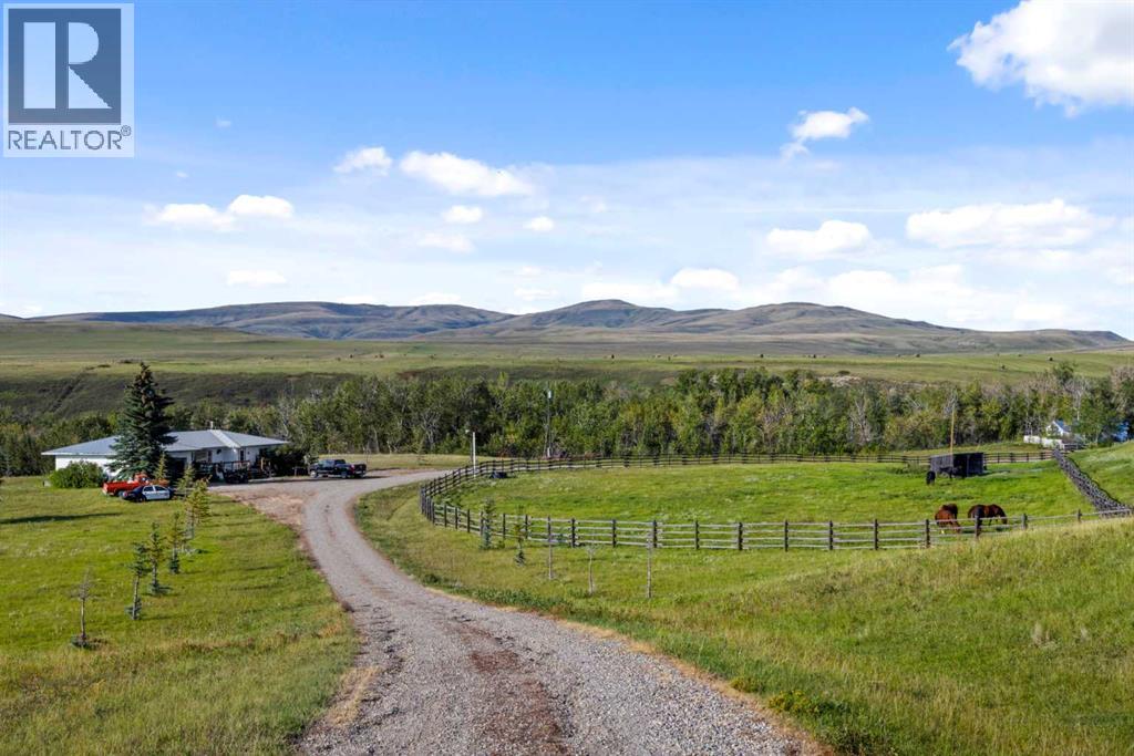 115041 Sharples Bottom Rd, Claresholm, Alberta  T0L 0T0 - Photo 12 - A2258263