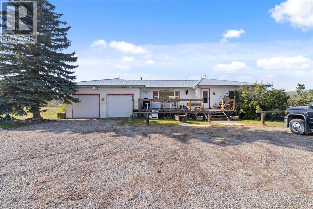 115041 Sharples Bottom Rd, Claresholm, Alberta  T0L 0T0 - Photo 13 - A2258263