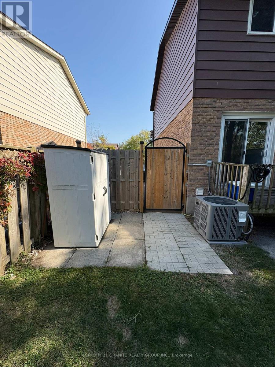1019 Sprucewood Crescent, Kingston, Ontario  K7P 1N1 - Photo 43 - X12446838