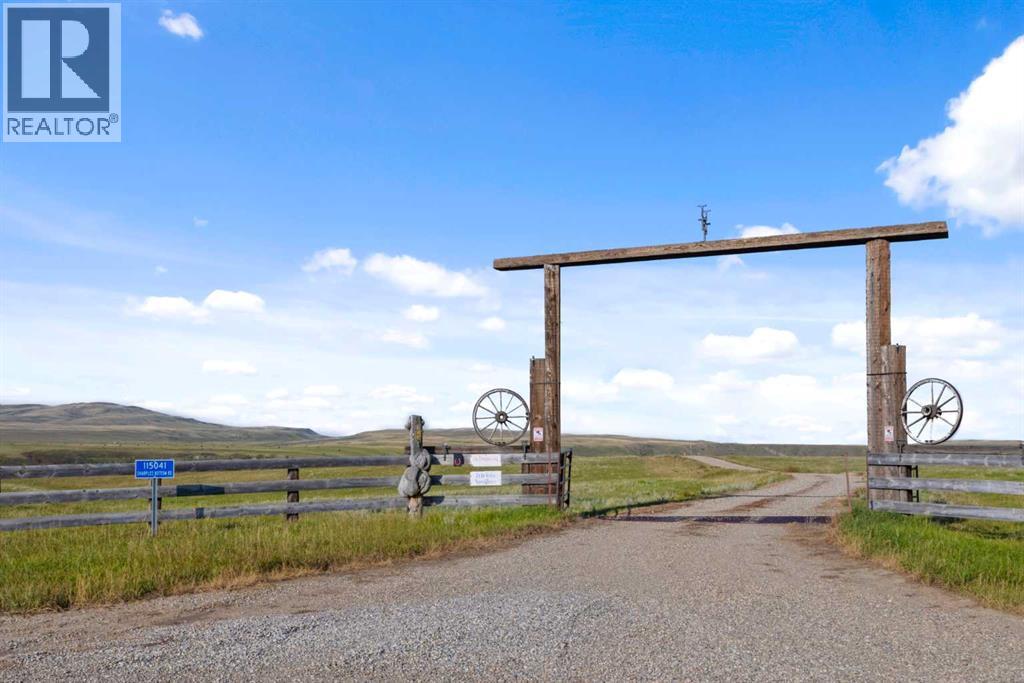 115041 Sharples Bottom Rd, Claresholm, Alberta  T0L 0T0 - Photo 35 - A2258263