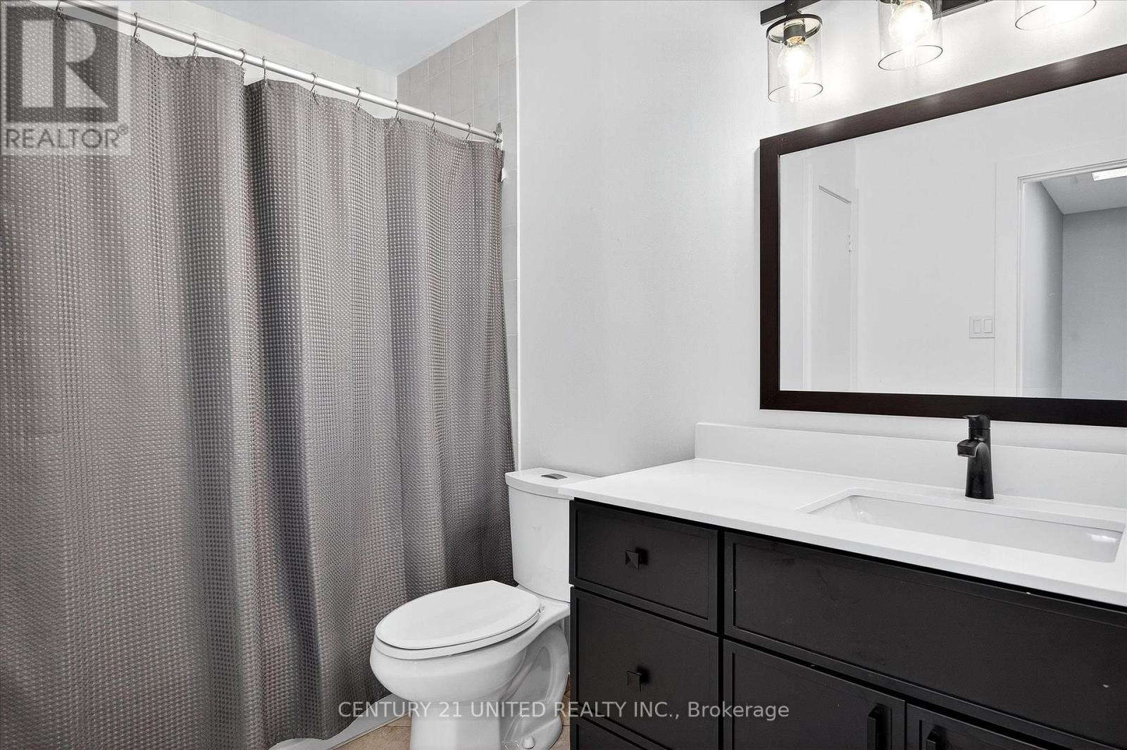 1309 Scollard Drive, Peterborough, Ontario  K9H 7K7 - Photo 25 - X12446927