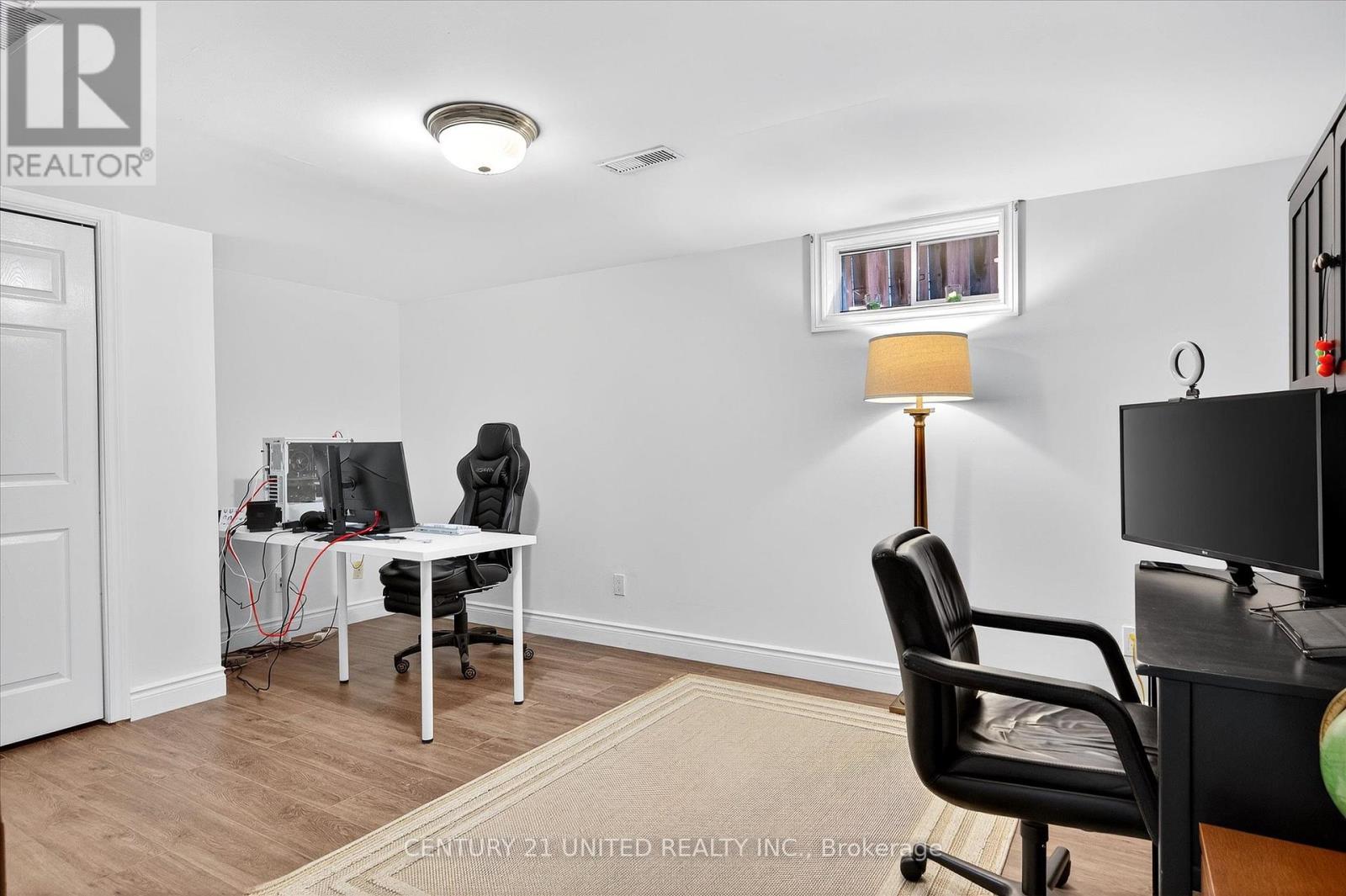 1309 Scollard Drive, Peterborough, Ontario  K9H 7K7 - Photo 30 - X12446927