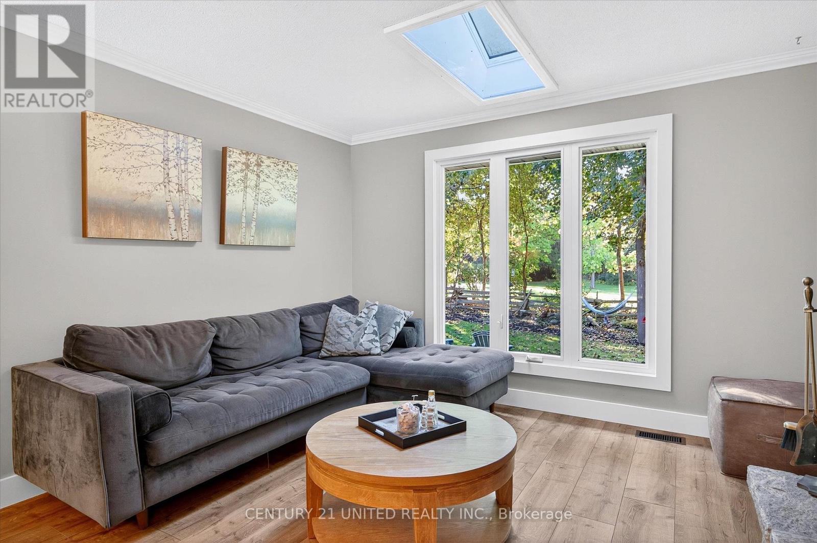 1309 Scollard Drive, Peterborough, Ontario  K9H 7K7 - Photo 9 - X12446927