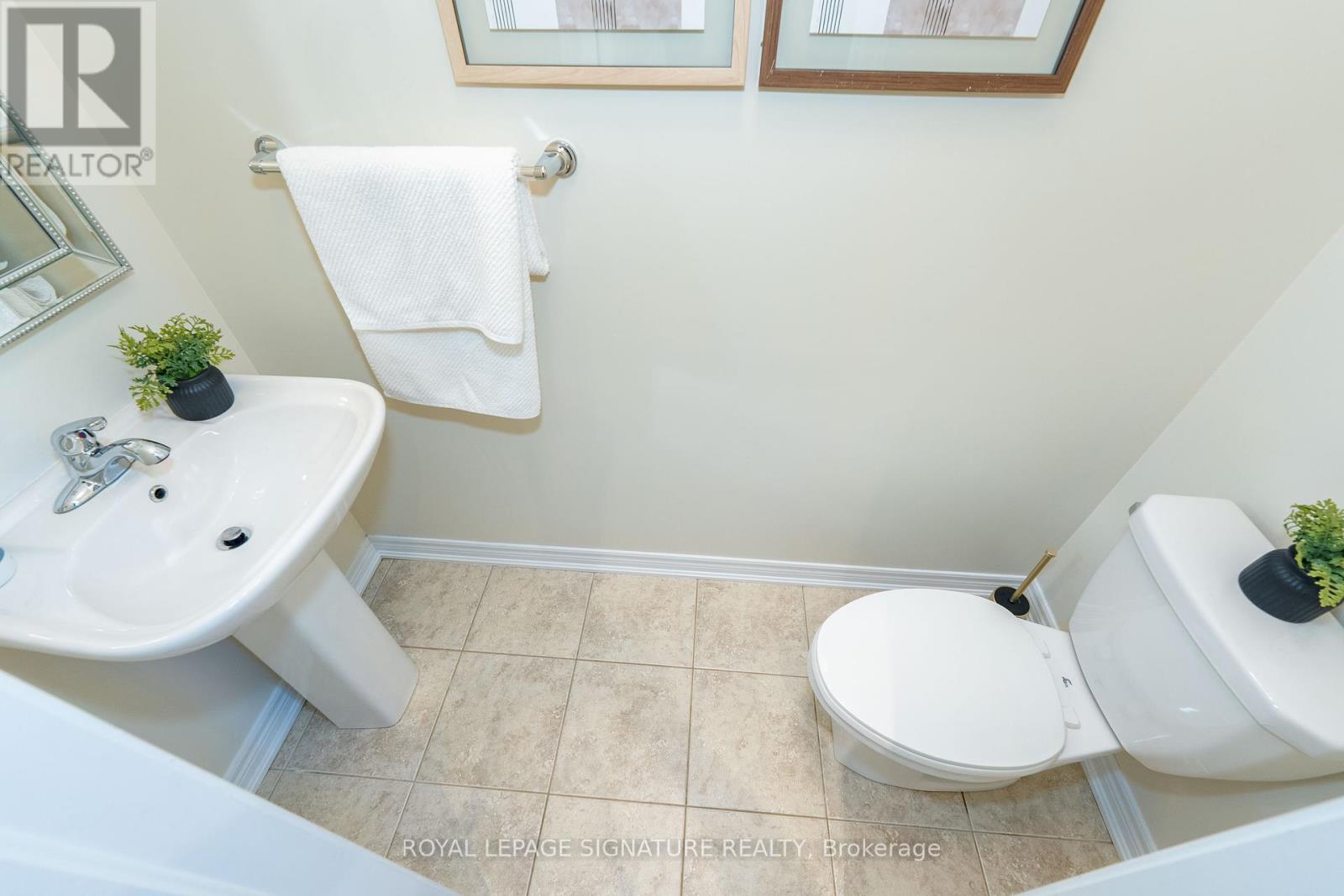 68 Lady Angela Lane, Vaughan, Ontario  L6A 4S7 - Photo 14 - N12446712