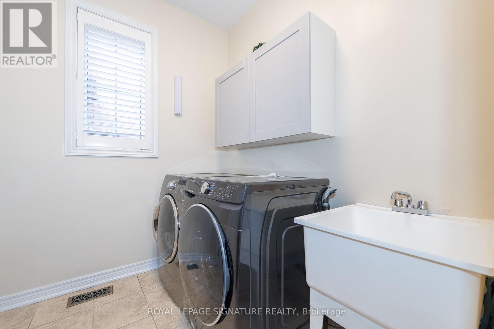 68 Lady Angela Lane, Vaughan, Ontario  L6A 4S7 - Photo 15 - N12446712
