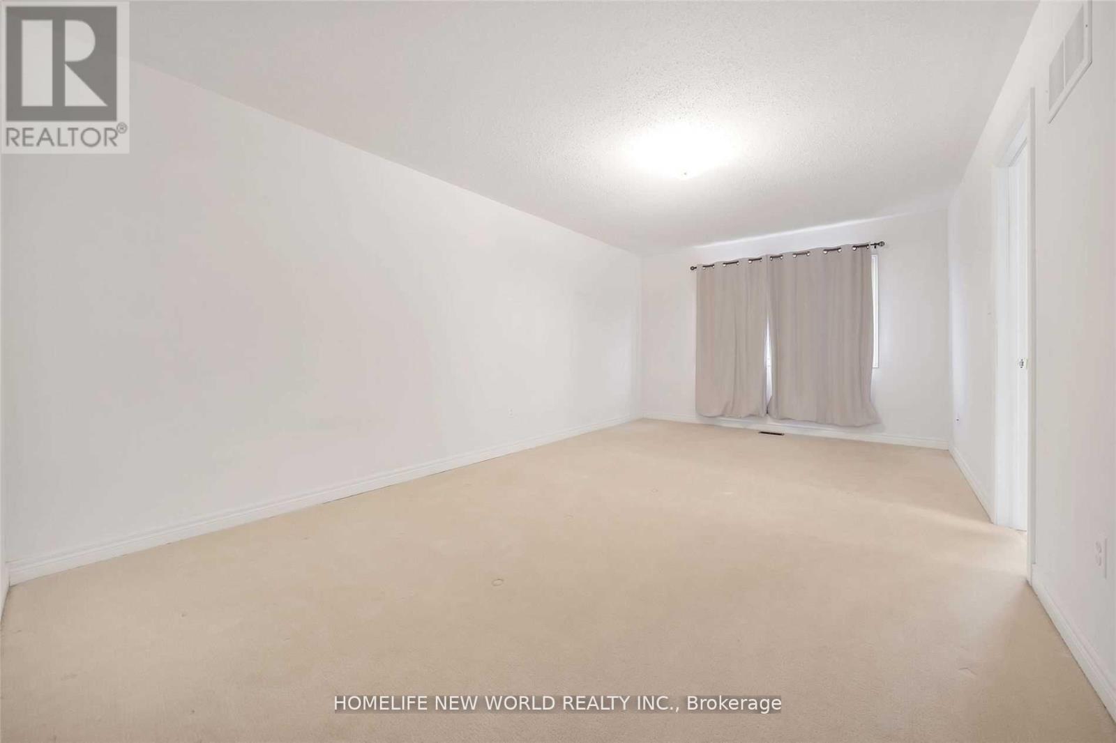 121 Christian Ritter Drive, Markham, Ontario  L6C 0V8 - Photo 13 - N12446718