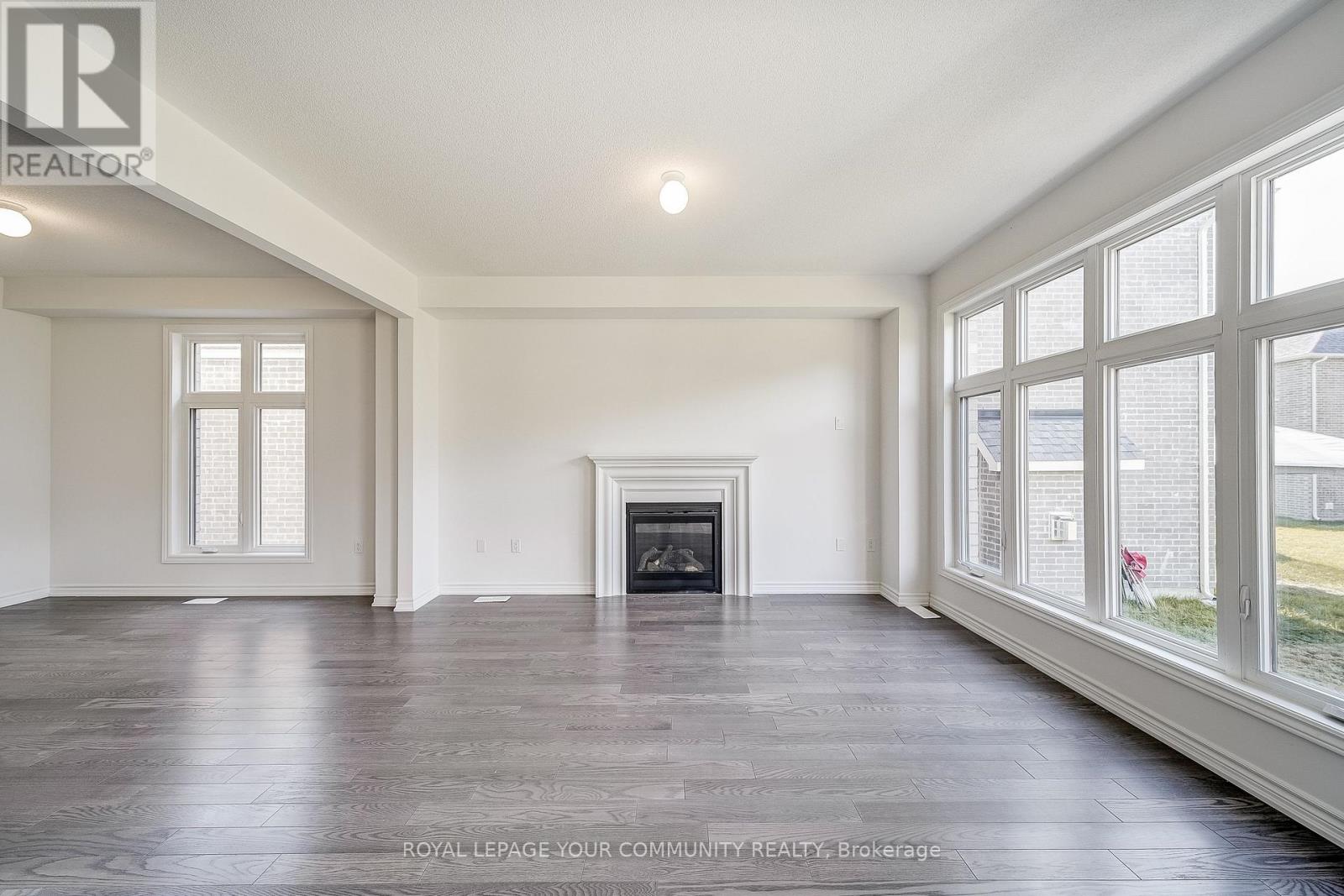 22 Sam Battaglia Crescent, Georgina, Ontario  L0E 1R0 - Photo 14 - N12446721