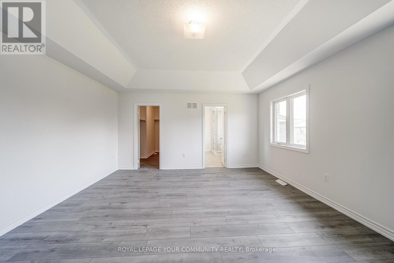 22 Sam Battaglia Crescent, Georgina, Ontario  L0E 1R0 - Photo 25 - N12446721