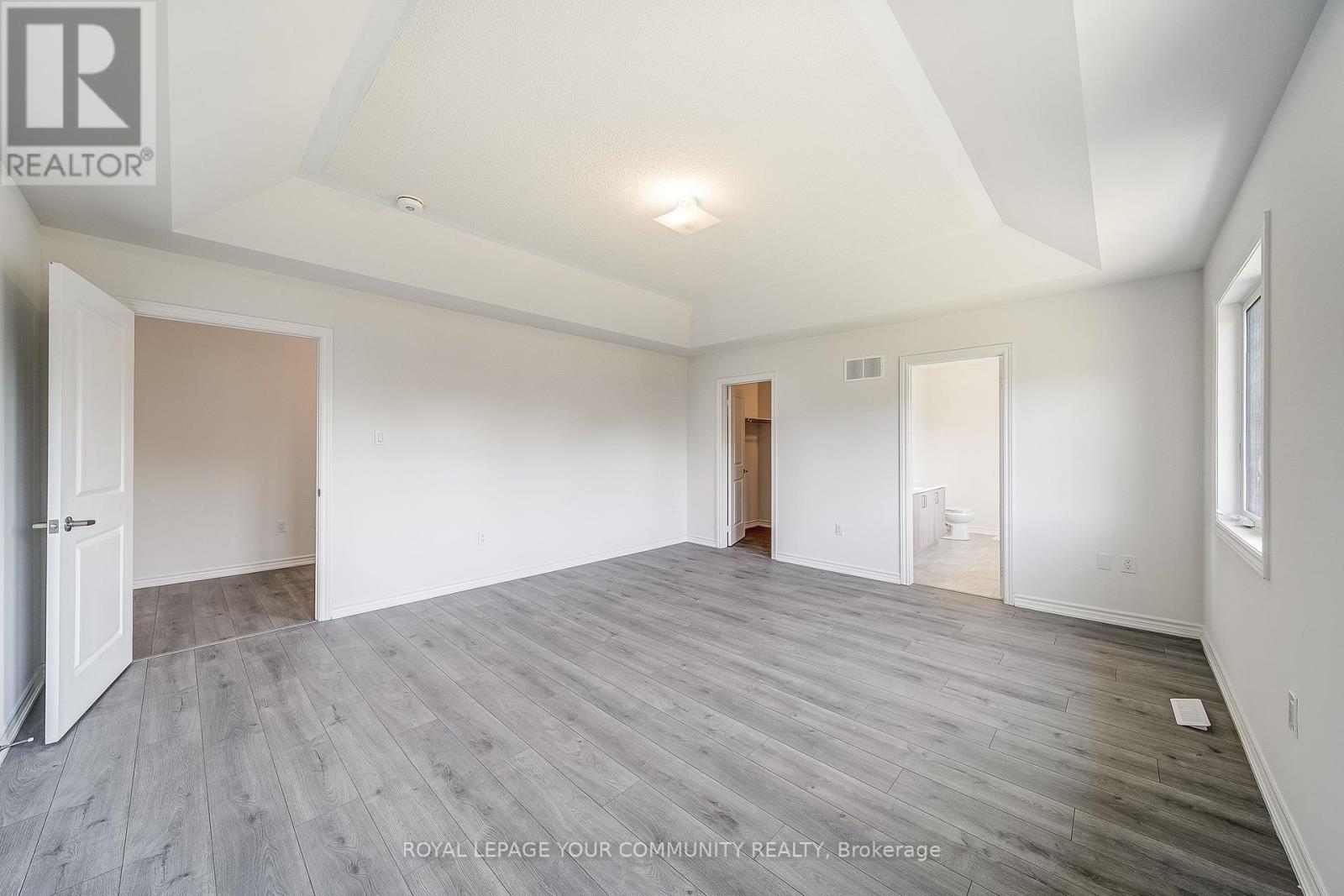22 Sam Battaglia Crescent, Georgina, Ontario  L0E 1R0 - Photo 26 - N12446721