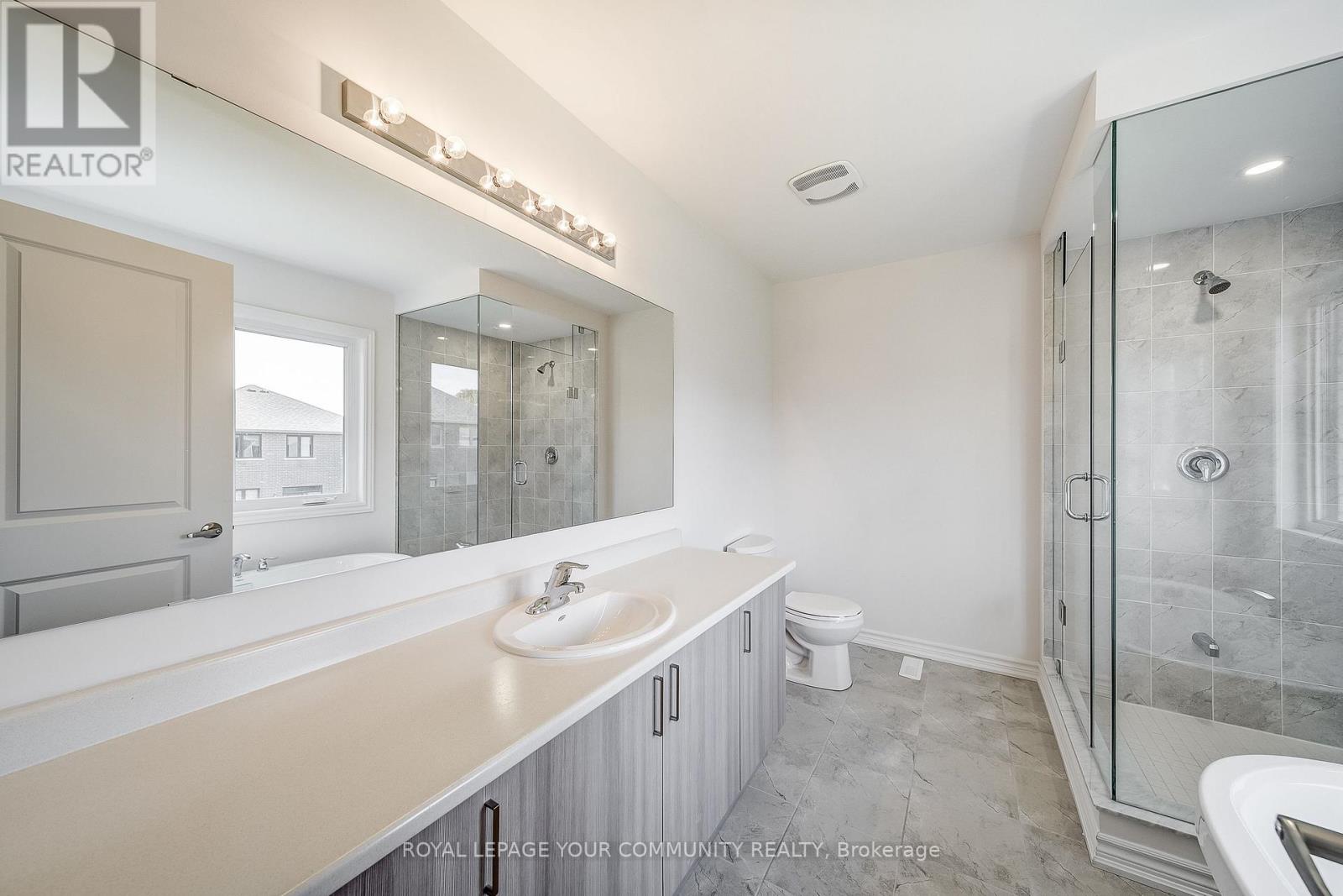 22 Sam Battaglia Crescent, Georgina, Ontario  L0E 1R0 - Photo 27 - N12446721