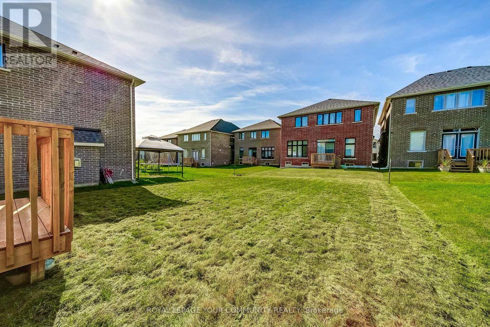 22 Sam Battaglia Crescent, Georgina, Ontario  L0E 1R0 - Photo 40 - N12446721