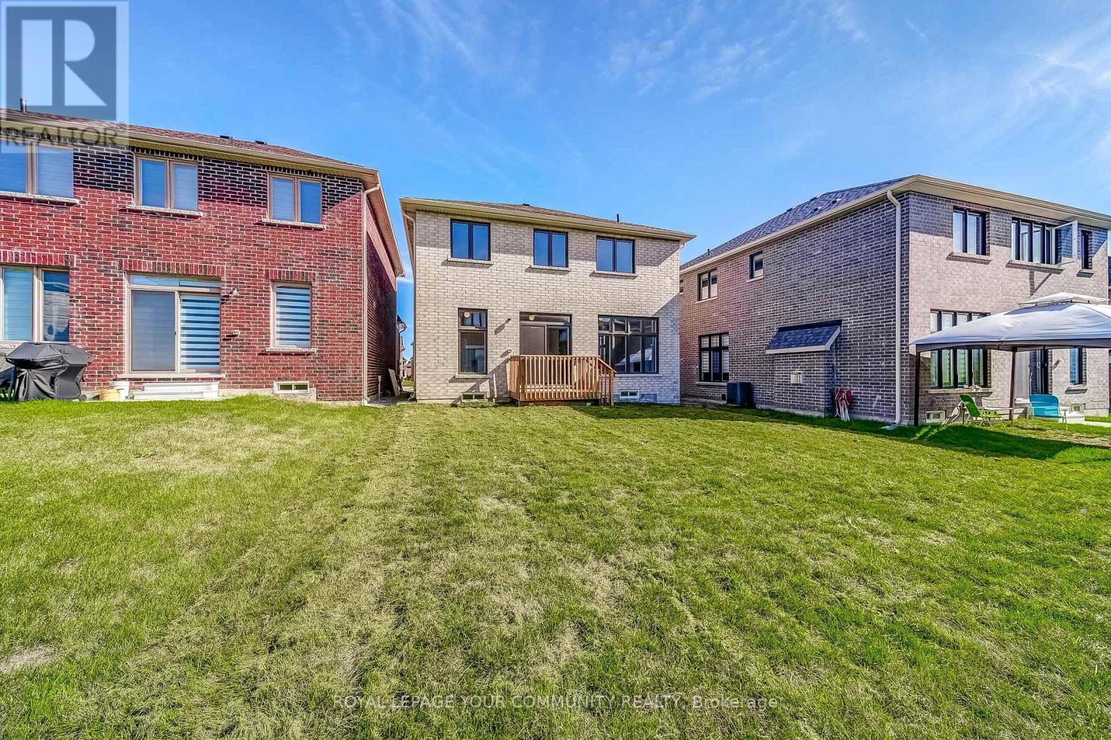 22 Sam Battaglia Crescent, Georgina, Ontario  L0E 1R0 - Photo 44 - N12446721