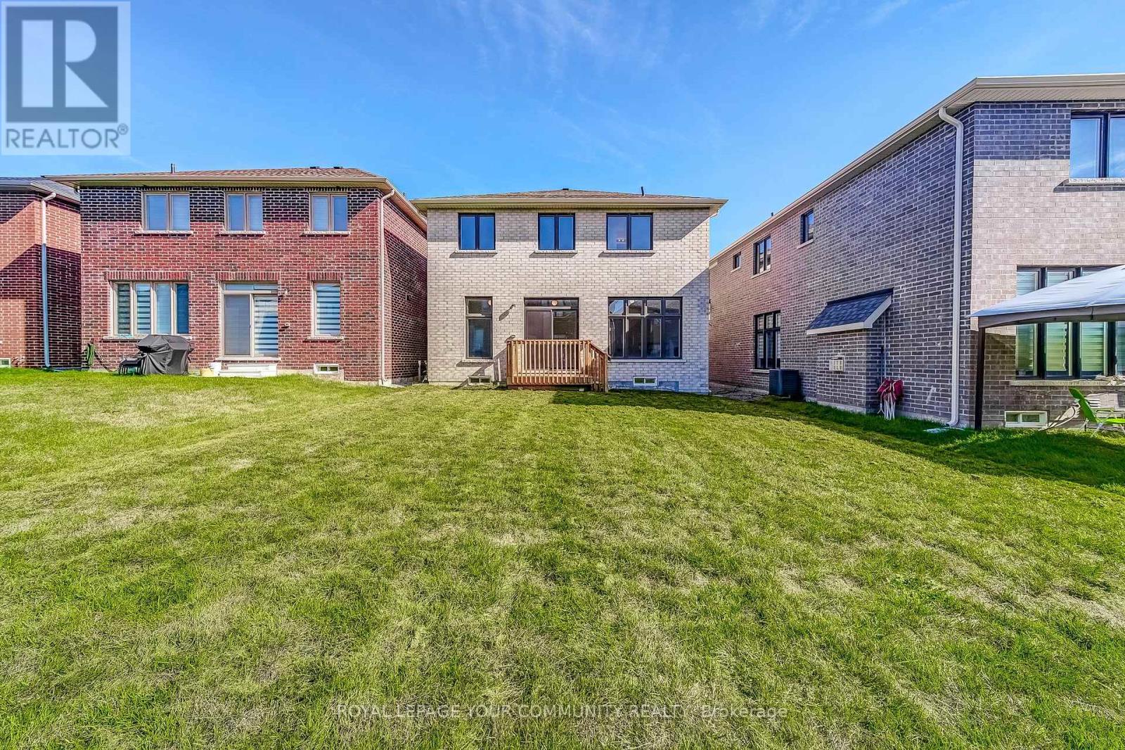 22 Sam Battaglia Crescent, Georgina, Ontario  L0E 1R0 - Photo 45 - N12446721