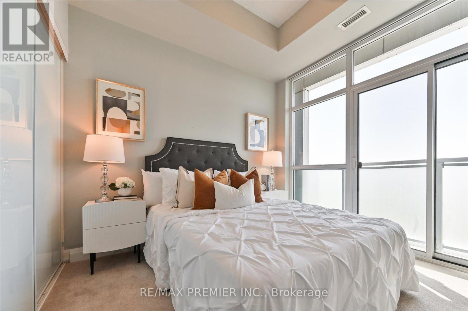 715 - 8763 Bayview Avenue, Richmond Hill, Ontario  L4B 3V1 - Photo 17 - N12446723