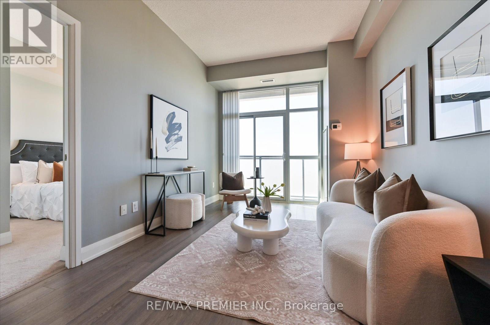 715 - 8763 Bayview Avenue, Richmond Hill, Ontario  L4B 3V1 - Photo 9 - N12446723