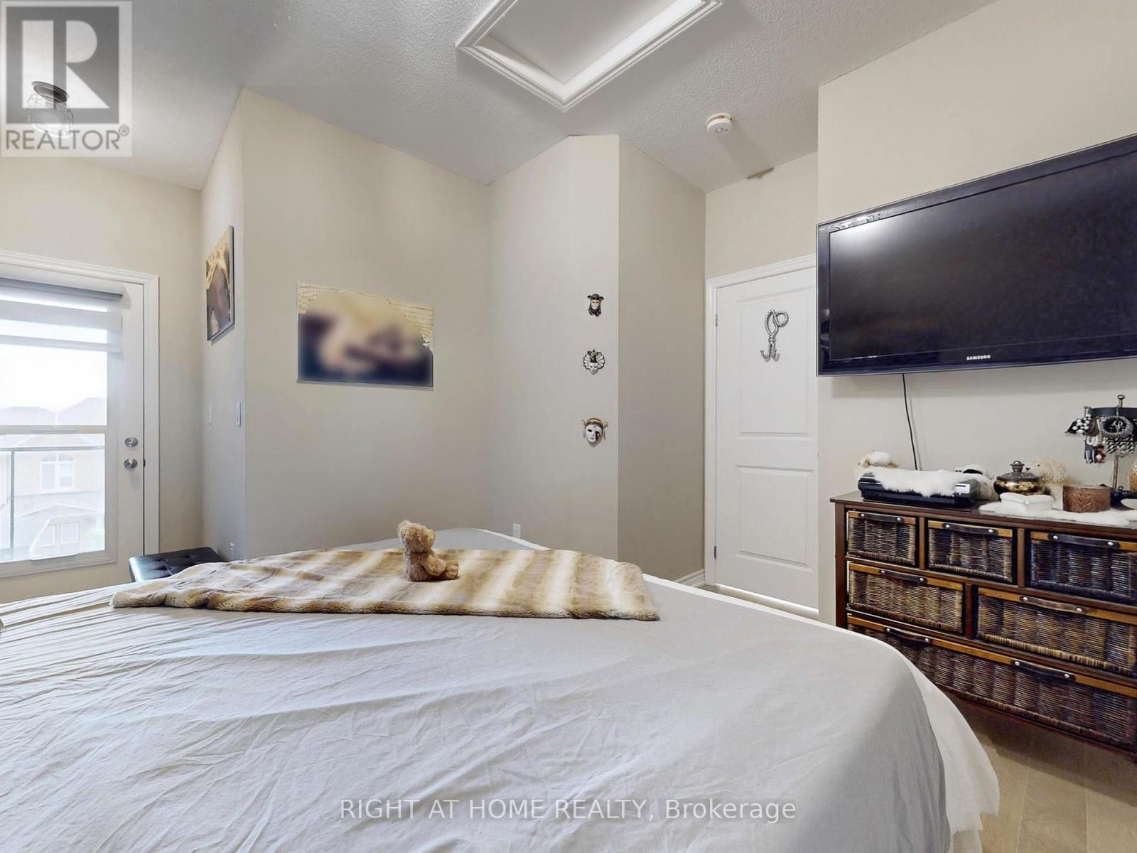 279 Moody Drive, Vaughan, Ontario  L4H 3N5 - Photo 20 - N12446726