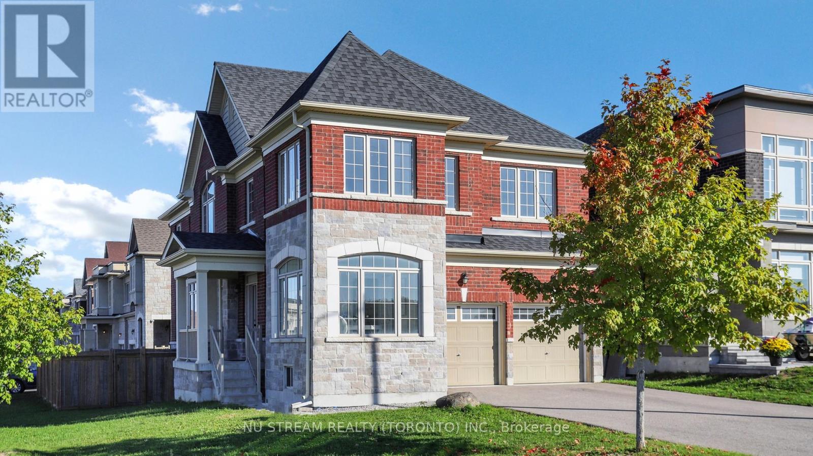 43 Eastgrove Square E, East Gwillimbury, Ontario  L9N 0R3 - Photo 2 - N12446774