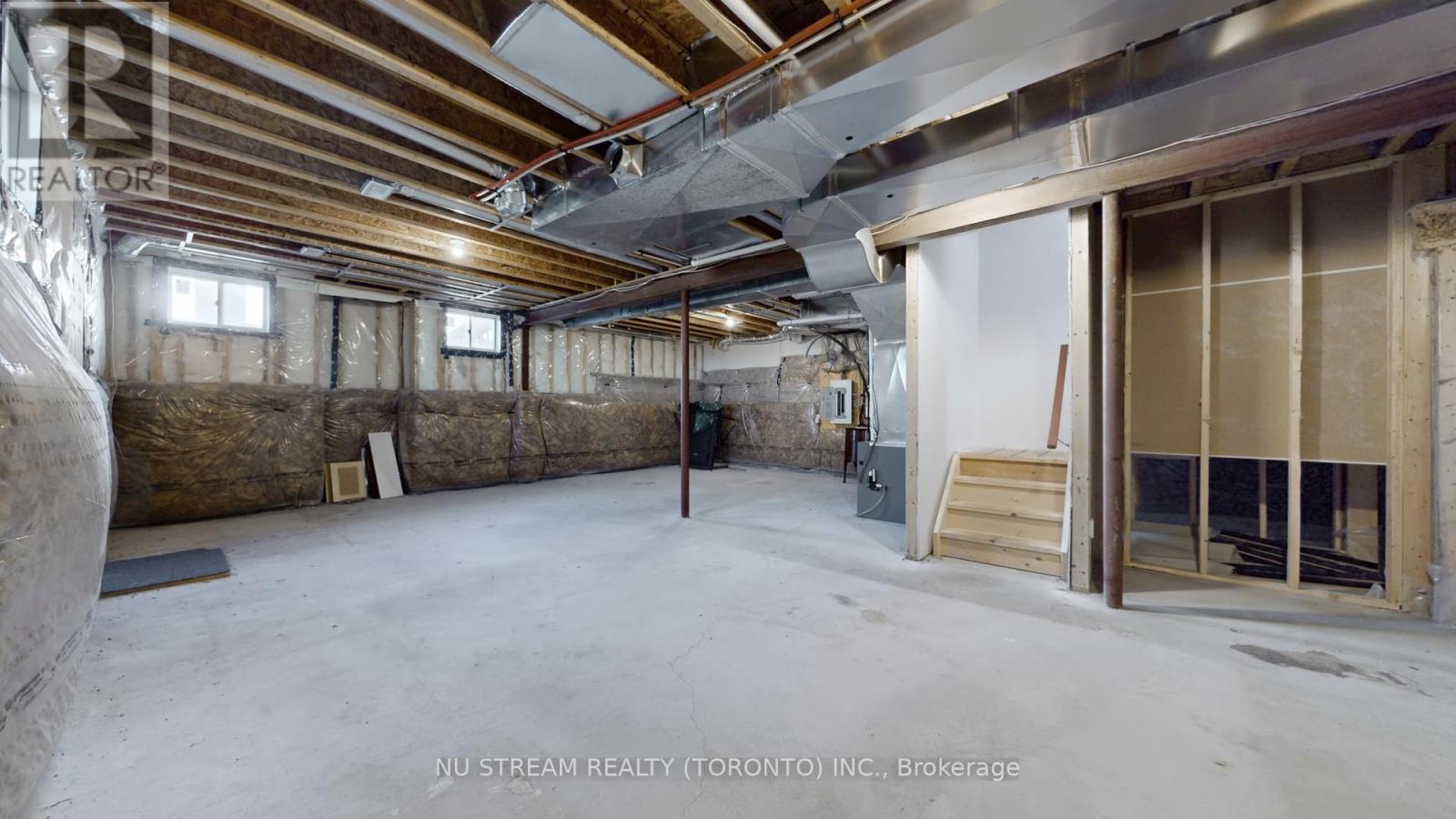 43 Eastgrove Square E, East Gwillimbury, Ontario  L9N 0R3 - Photo 29 - N12446774