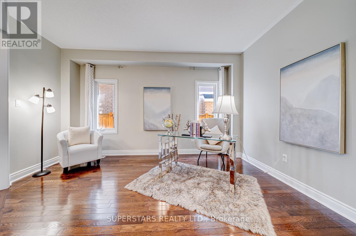 46 Majesty Boulevard, Barrie, Ontario  L4M 0E4 - Photo 5 - S12446747