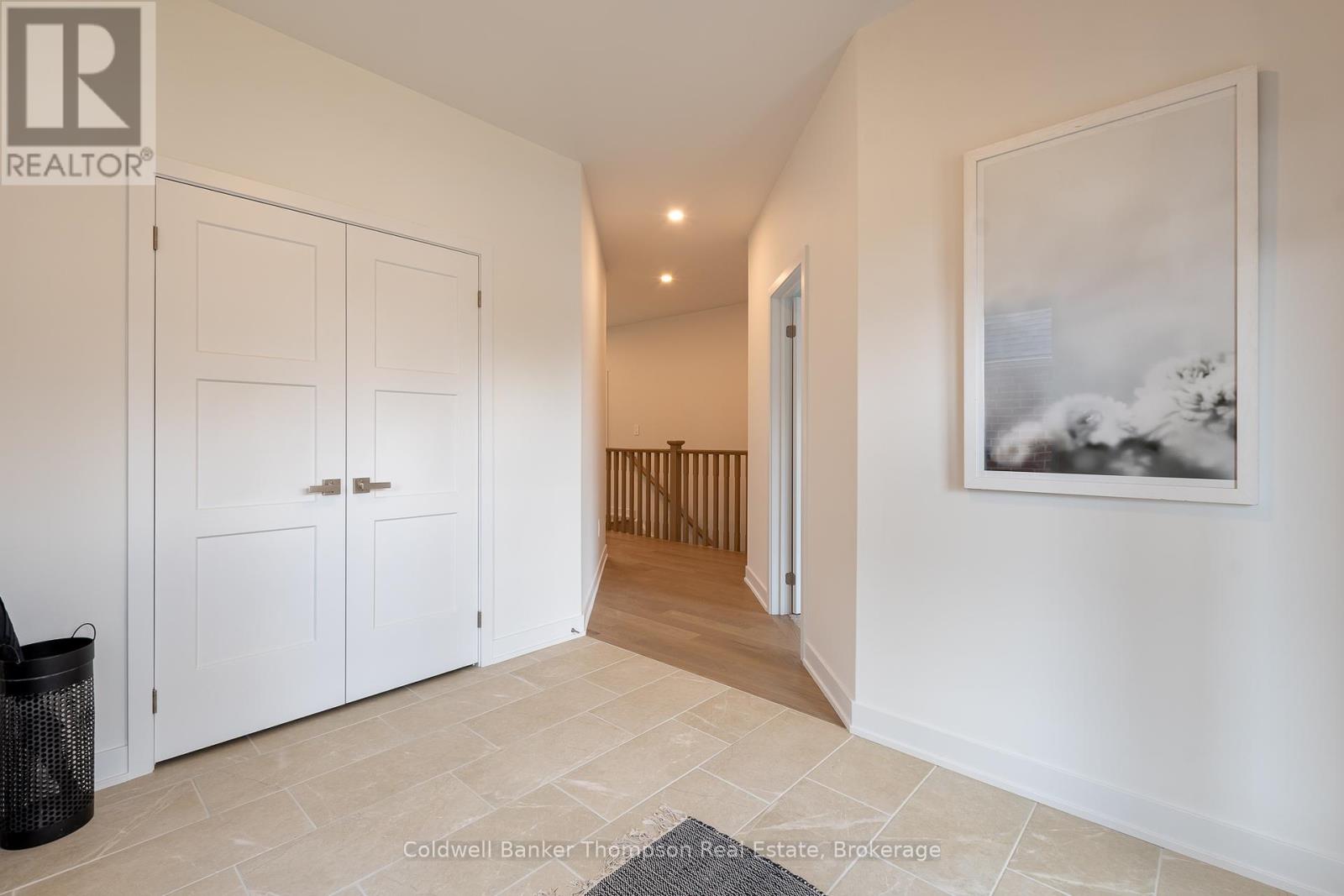 16 Eaglecrest Avenue, Huntsville, Ontario  P1H 0G5 - Photo 4 - X12424760